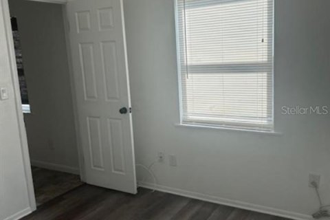 Villa ou maison à louer à Riverview, Floride: 2 chambres, 81.38 m2 № 1746944 - photo 8