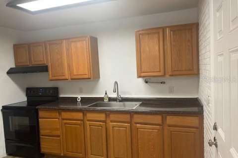 Villa ou maison à louer à Riverview, Floride: 2 chambres, 81.38 m2 № 1746944 - photo 10