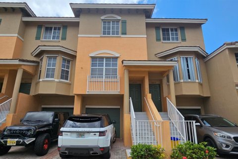 Touwnhouse à Boynton Beach, Floride 3 chambres, 148.74 m2 № 2147115