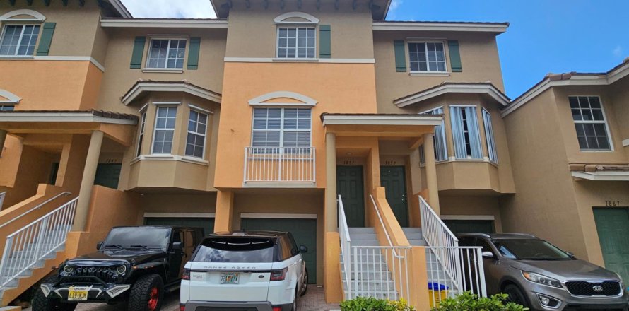 Touwnhouse à Boynton Beach, Floride 3 chambres, 148.74 m2 № 2147115