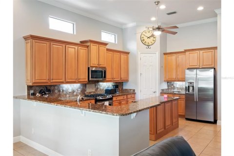 House in Howey-in-the-Hills, Florida 4 bedrooms, 272.95 sq.m. № 1786868 - photo 10