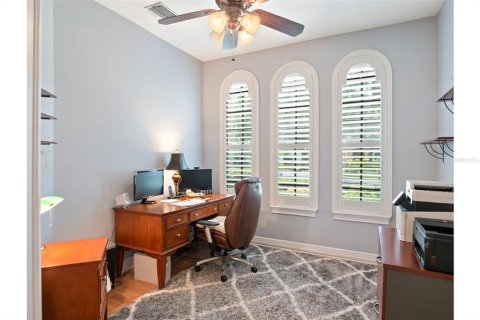 House in Howey-in-the-Hills, Florida 4 bedrooms, 272.95 sq.m. № 1786868 - photo 22