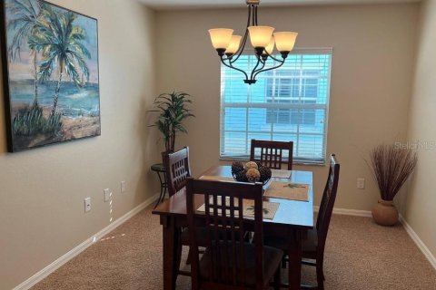 Condominio en alquiler en North Port, Florida, 2 dormitorios, 108.51 m2 № 1592982 - foto 9