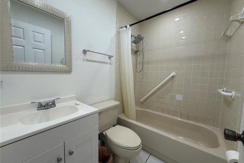 Купить виллу или дом в Тампа, Флорида 7 комнат, 121.14м2, № 2149101 - фото 24