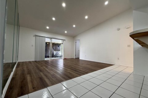 Купить виллу или дом в Тампа, Флорида 7 комнат, 121.14м2, № 2149101 - фото 8