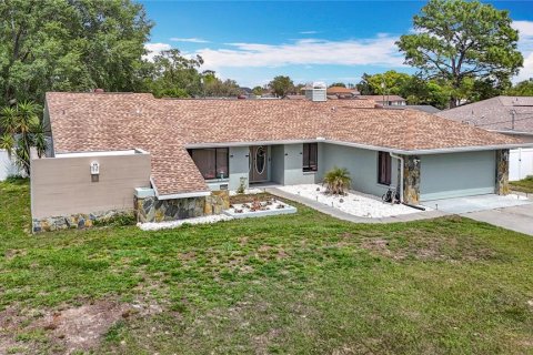 House in Spring Hill, Florida 3 bedrooms, 187.11 sq.m. № 1618256 - photo 6