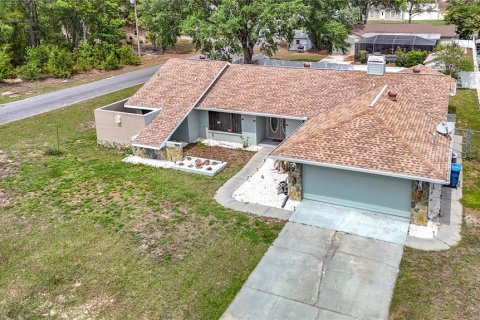 House in Spring Hill, Florida 3 bedrooms, 187.11 sq.m. № 1618256 - photo 3