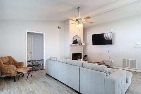 House in Spring Hill, Florida 3 bedrooms, 187.11 sq.m. № 1618256 - photo 30
