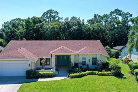 Villa ou maison à Sarasota, Floride 4 chambres, 280.75 m2 № 2418500
