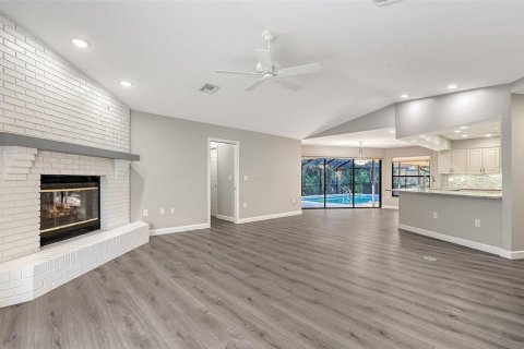 Villa ou maison à vendre à Sarasota, Floride: 4 chambres, 280.75 m2 № 2418500 - photo 15