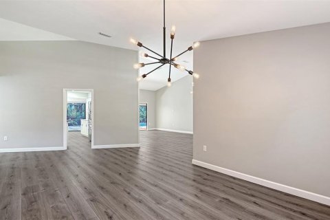 Villa ou maison à vendre à Sarasota, Floride: 4 chambres, 280.75 m2 № 2418500 - photo 13