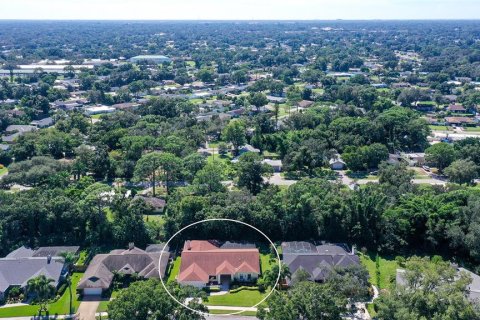 Villa ou maison à vendre à Sarasota, Floride: 4 chambres, 280.75 m2 № 2418500 - photo 5