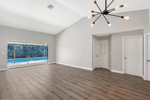 Villa ou maison à vendre à Sarasota, Floride: 4 chambres, 280.75 m2 № 2418500 - photo 22