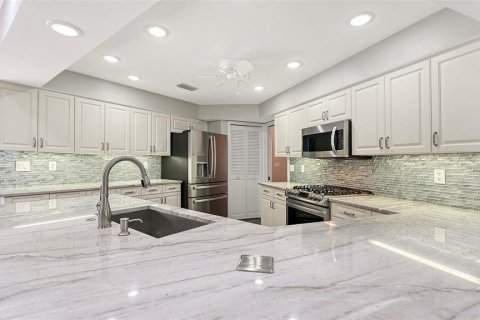 Villa ou maison à vendre à Sarasota, Floride: 4 chambres, 280.75 m2 № 2418500 - photo 25