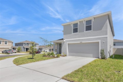 Villa ou maison à vendre à Zephyrhills, Floride: 4 chambres, 214.14 m2 № 2106140 - photo 2