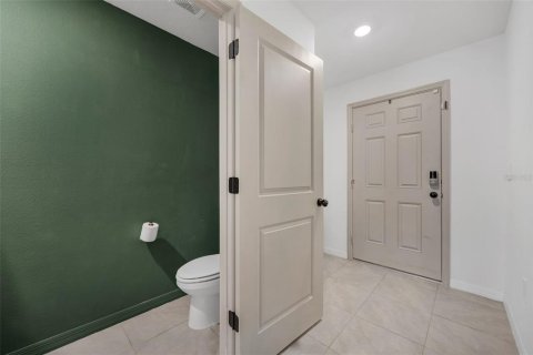 Villa ou maison à vendre à Zephyrhills, Floride: 4 chambres, 214.14 m2 № 2106140 - photo 7