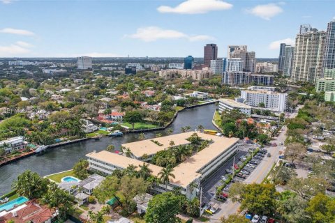 Copropriété à vendre à Fort Lauderdale, Floride: 2 chambres, 78.97 m2 № 2036050 - photo 23