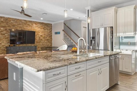 Casa en venta en Lutz, Florida, 5 dormitorios, 308.06 m2 № 2280150 - foto 13