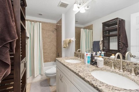 Casa en venta en Lutz, Florida, 5 dormitorios, 308.06 m2 № 2280150 - foto 26