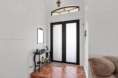 Casa en venta en Miami, Florida, 4 dormitorios, 275.36 m2 № 1969489 - foto 6