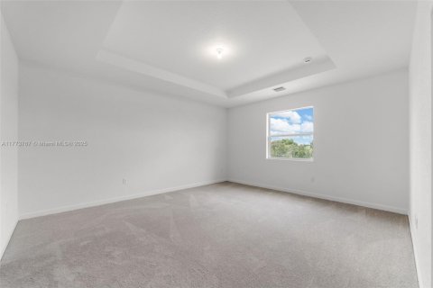 House in Homestead, Florida 5 bedrooms, 288.46 sq.m. № 1616954 - photo 17