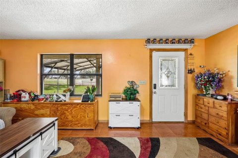 Villa ou maison à vendre à Dover, Floride: 2 chambres, 140.47 m2 № 2434519 - photo 4