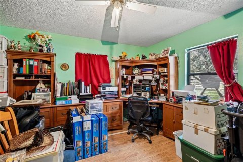 Villa ou maison à vendre à Dover, Floride: 2 chambres, 140.47 m2 № 2434519 - photo 19