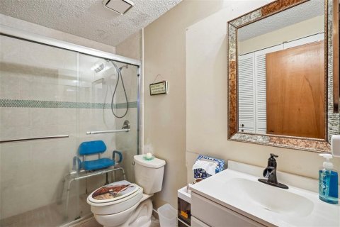 Villa ou maison à vendre à Dover, Floride: 2 chambres, 140.47 m2 № 2434519 - photo 18