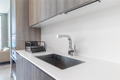 Снять в аренду кондоминиум в Санни-Айлс-Бич, Флорида 2 спальни, 128.67м2, № 2050883 - фото 10