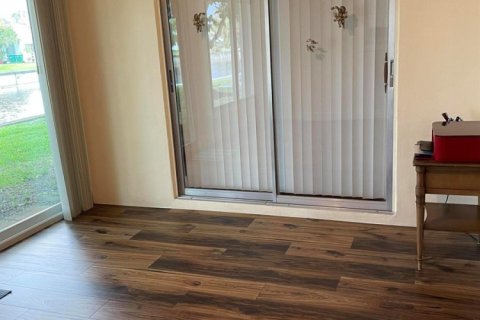 Villa ou maison à vendre à Tamarac, Floride: 2 chambres, 134.06 m2 № 2175376 - photo 12