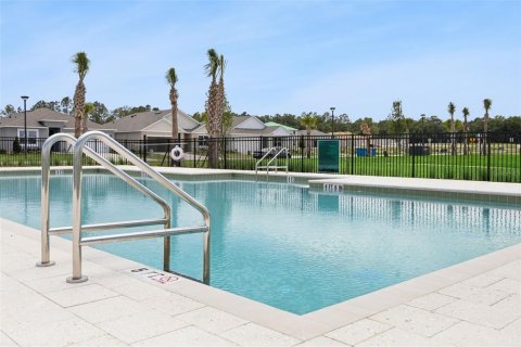 House in Apopka, Florida 5 bedrooms, 192.96 sq.m. № 2202270 - photo 27