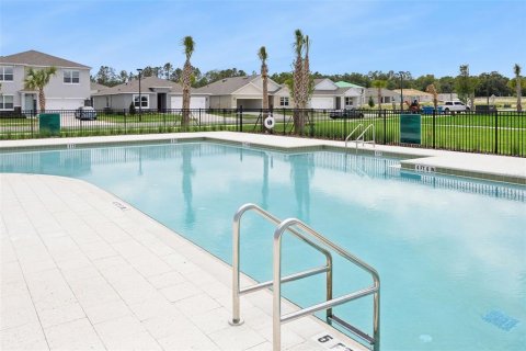 House in Apopka, Florida 5 bedrooms, 192.96 sq.m. № 2202270 - photo 28