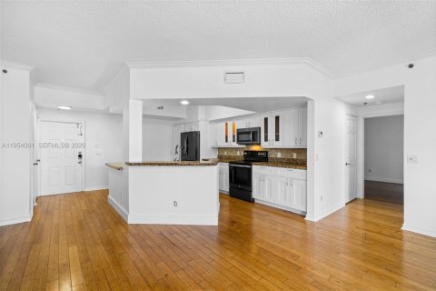 Купить кондоминиум в Авентура, Флорида 2 спальни, 95.13м2, № 2027670 - фото 24