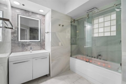 Купить кондоминиум в Авентура, Флорида 2 спальни, 95.13м2, № 2027670 - фото 4