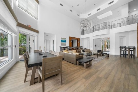 Купить кондоминиум в Авентура, Флорида 2 спальни, 95.13м2, № 2027670 - фото 17