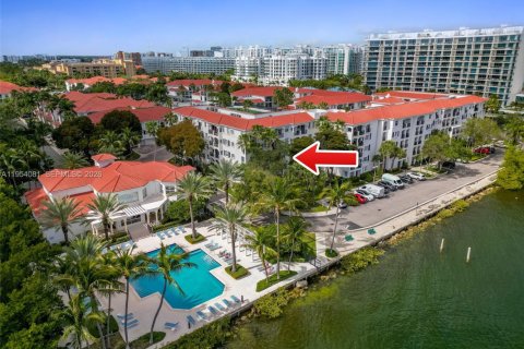 Купить кондоминиум в Авентура, Флорида 2 спальни, 95.13м2, № 2027670 - фото 7