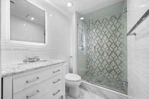 Купить кондоминиум в Авентура, Флорида 2 спальни, 95.13м2, № 2027670 - фото 6