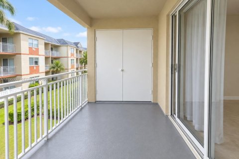Appartement à louer à Hialeah, Floride: 2 chambres, 102.75 m2 № 2390012 - photo 8