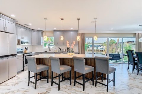 Villa ou maison à louer à Tampa, Floride: 3 chambres, 156.63 m2 № 2149376 - photo 14
