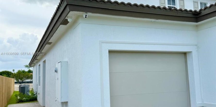 Villa ou maison à Homestead, Floride 2 chambres № 1996993