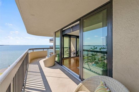 Copropriété à vendre à Tampa, Floride: 2 chambres, 141.21 m2 № 2166157 - photo 13