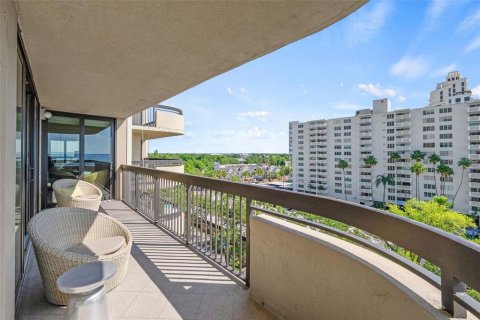 Copropriété à vendre à Tampa, Floride: 2 chambres, 141.21 m2 № 2166157 - photo 17