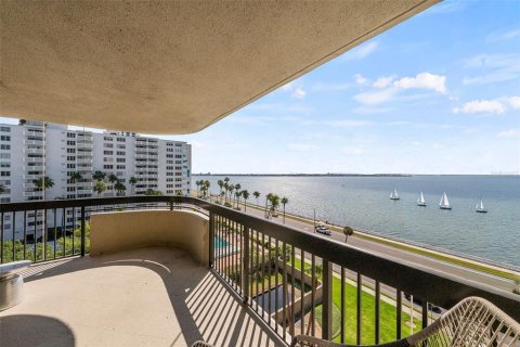 Copropriété à vendre à Tampa, Floride: 2 chambres, 141.21 m2 № 2166157 - photo 6