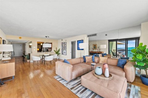 Copropriété à vendre à Tampa, Floride: 2 chambres, 141.21 m2 № 2166157 - photo 21