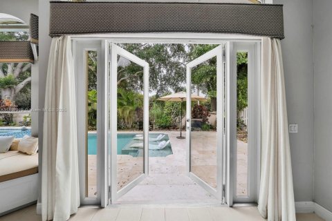 Casa en venta en Hollywood, Florida, 4 dormitorios, 225.01 m2 № 1882606 - foto 3