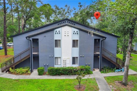 Condo in Altamonte Springs, Florida, 2 bedrooms  № 2280272