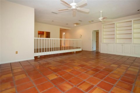 House in Sarasota, Florida 2 bedrooms, 145.86 sq.m. № 1673922 - photo 15