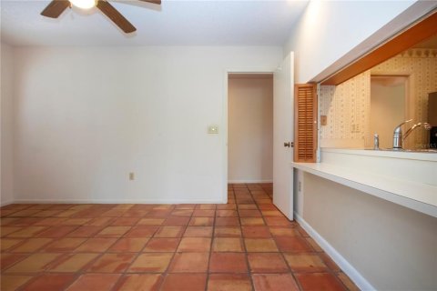 House in Sarasota, Florida 2 bedrooms, 145.86 sq.m. № 1673922 - photo 30