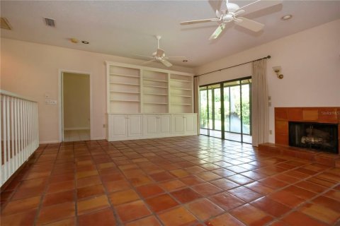 House in Sarasota, Florida 2 bedrooms, 145.86 sq.m. № 1673922 - photo 18
