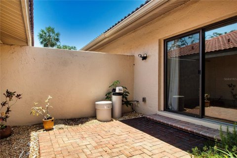 House in Sarasota, Florida 2 bedrooms, 145.86 sq.m. № 1673922 - photo 9
